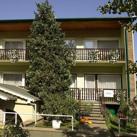Oleander Apartman Heviz Exterior photo